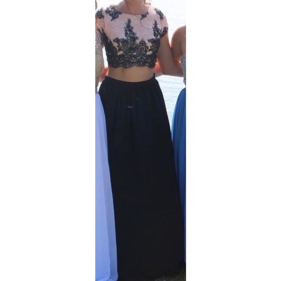 PROM DRESS - Pink and Black - Picture 6 of 7